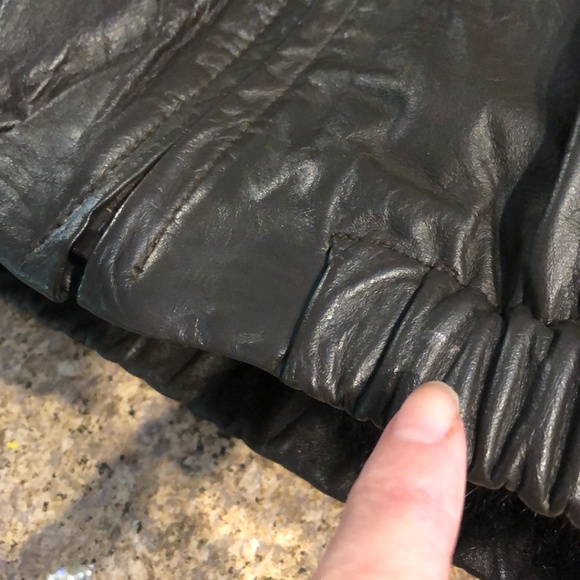 Vintage Reversible Fur and Leather Zip Up Jacket / Coat Women’s See Measurements - Picture 13 of 17